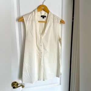 Le Chateau Cream Sleeveless Blouse